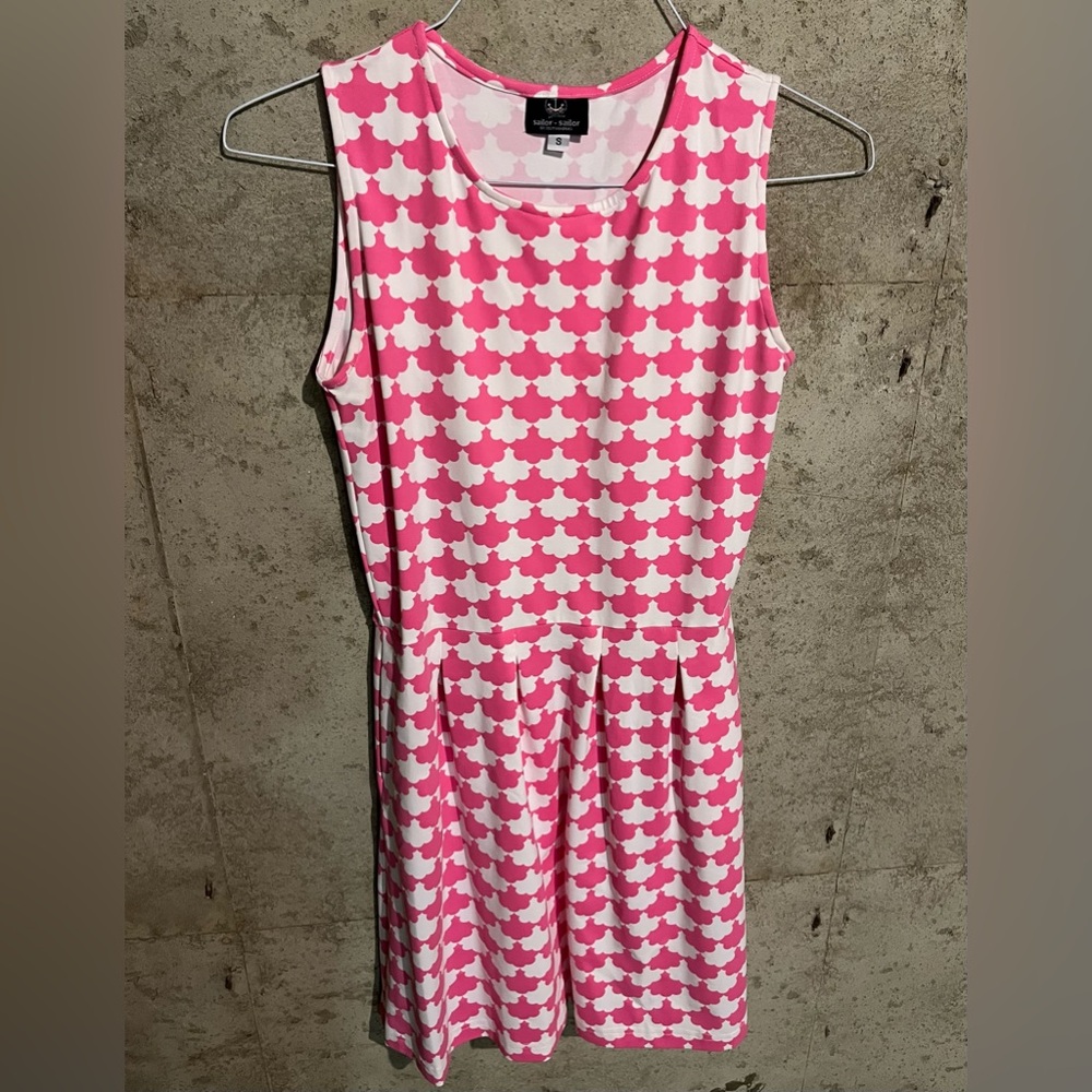 COQUETTE SAILOR AND SAILOR PINK AND WHITE GEOMETRIC PRINT MIDI DRESS